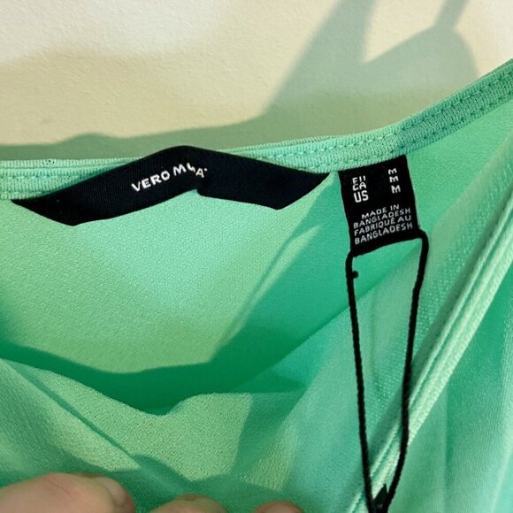 NWT Vero Moda Jade Green Ilane Camisole Dress - Size: Medium - Picture 4 of 9